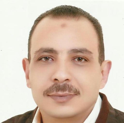 صاحب المحل